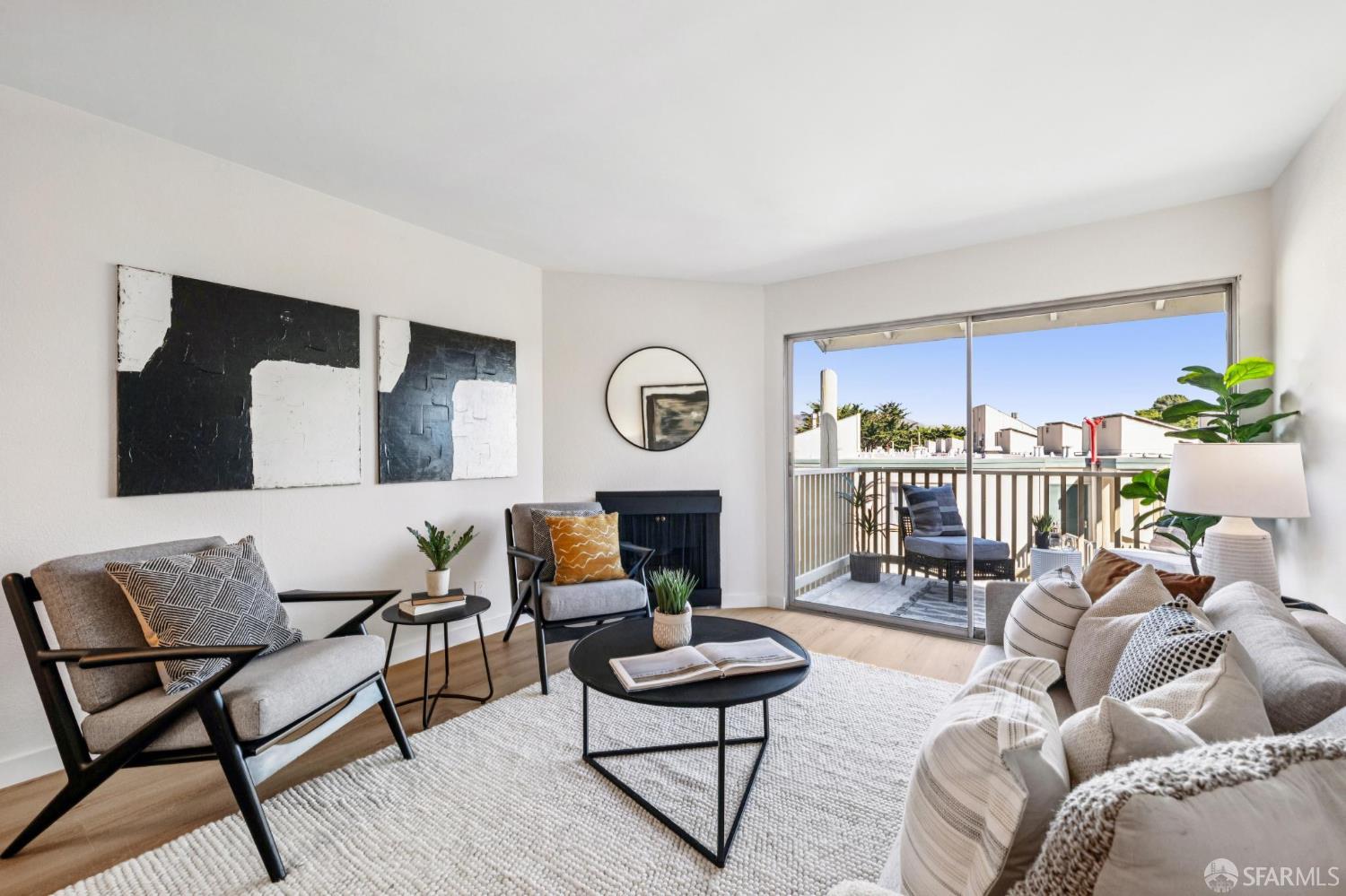 381 Half Moon Lane # 312