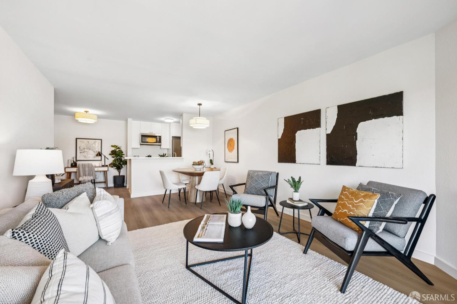 381 Half Moon Lane # 312