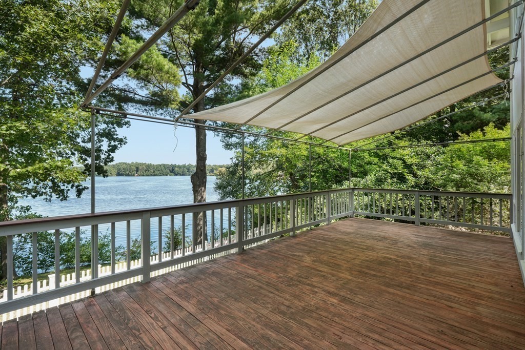 7 Bacon St