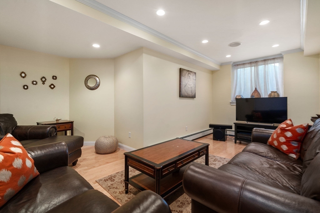 11 Davis Brook Drive