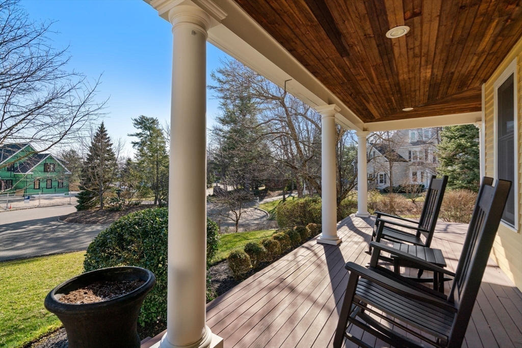 11 Davis Brook Drive