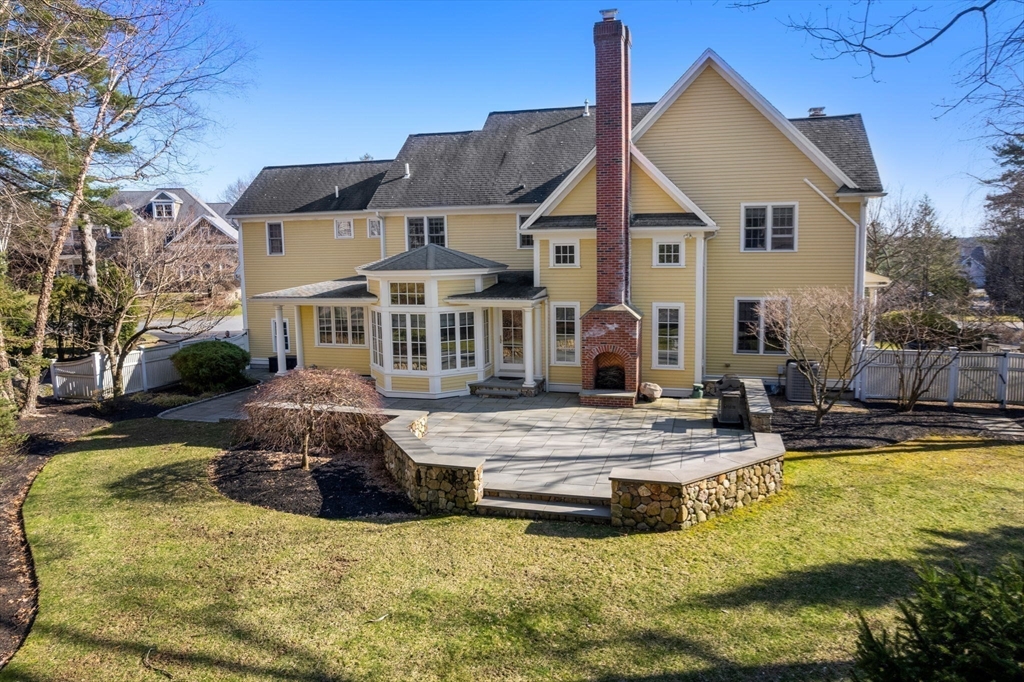 11 Davis Brook Drive