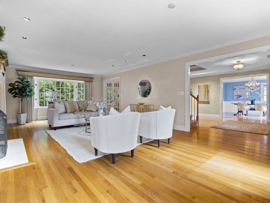 5 Greenbough Lane