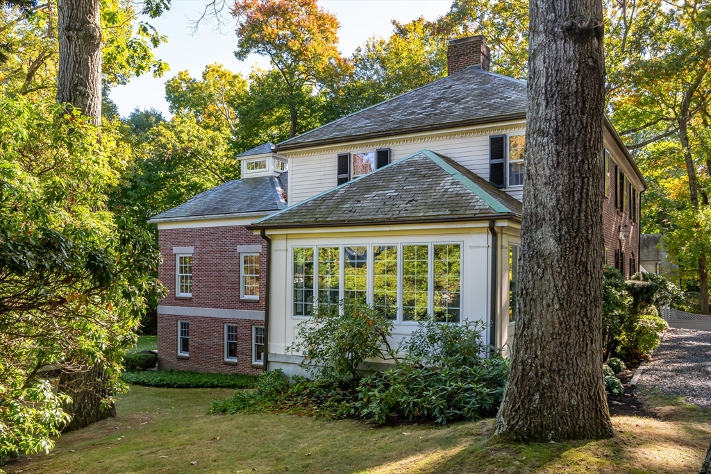 45 Old Colony Road