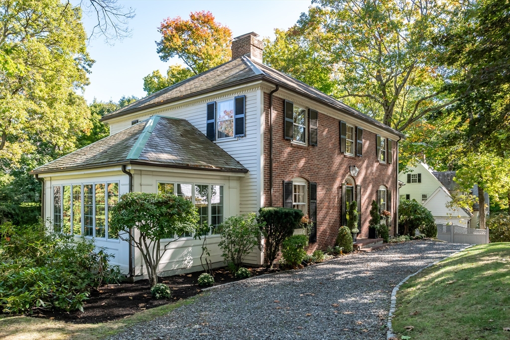 45 Old Colony Road