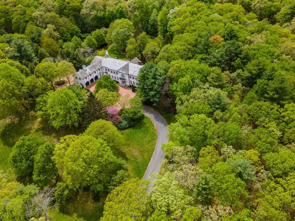 200 Pond Road