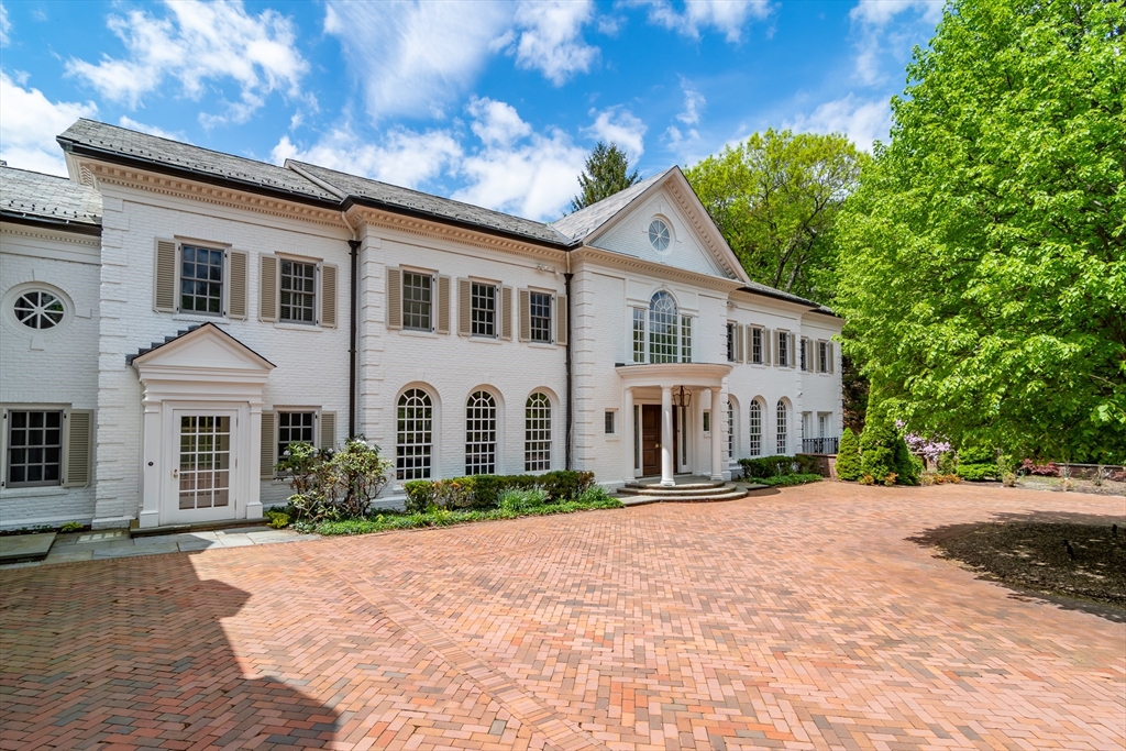 200 Pond Road
