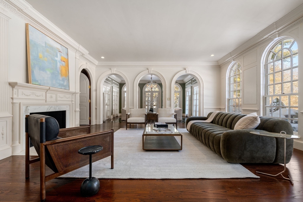 200 Pond Road