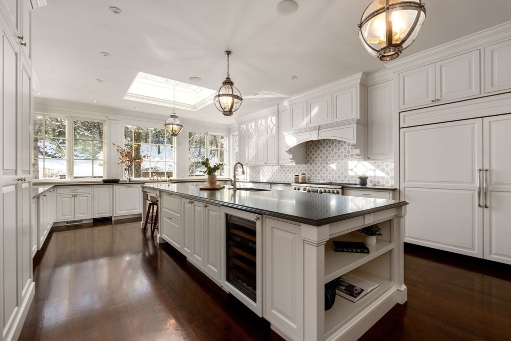 200 Pond Road