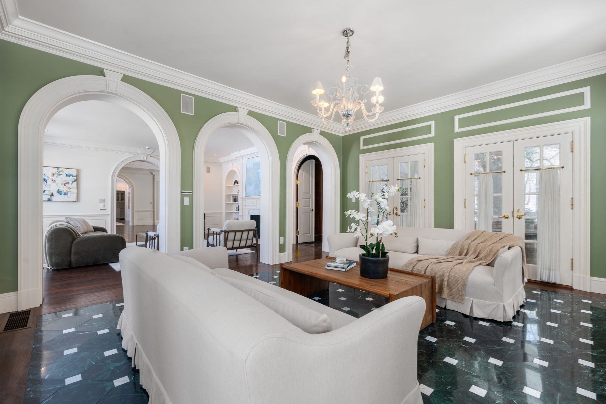 200 Pond Road
