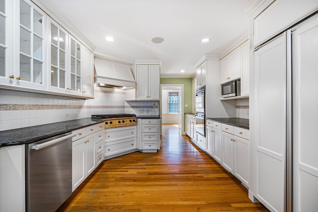 11 Wachusett Rd # 1