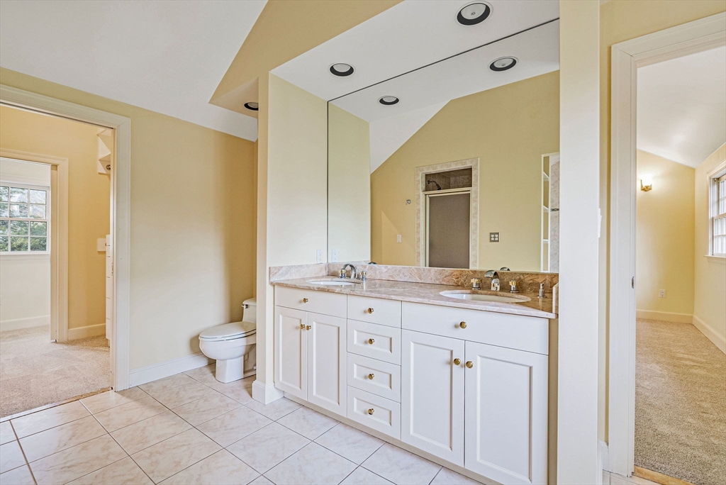 11 Wachusett Rd # 1