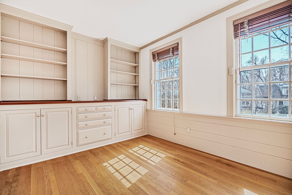 11 Wachusett Rd # 1