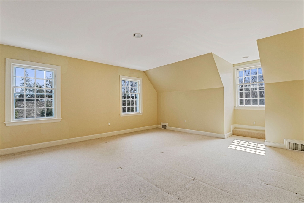 11 Wachusett Rd # 1