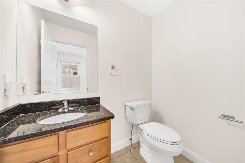 132 Howe St # B