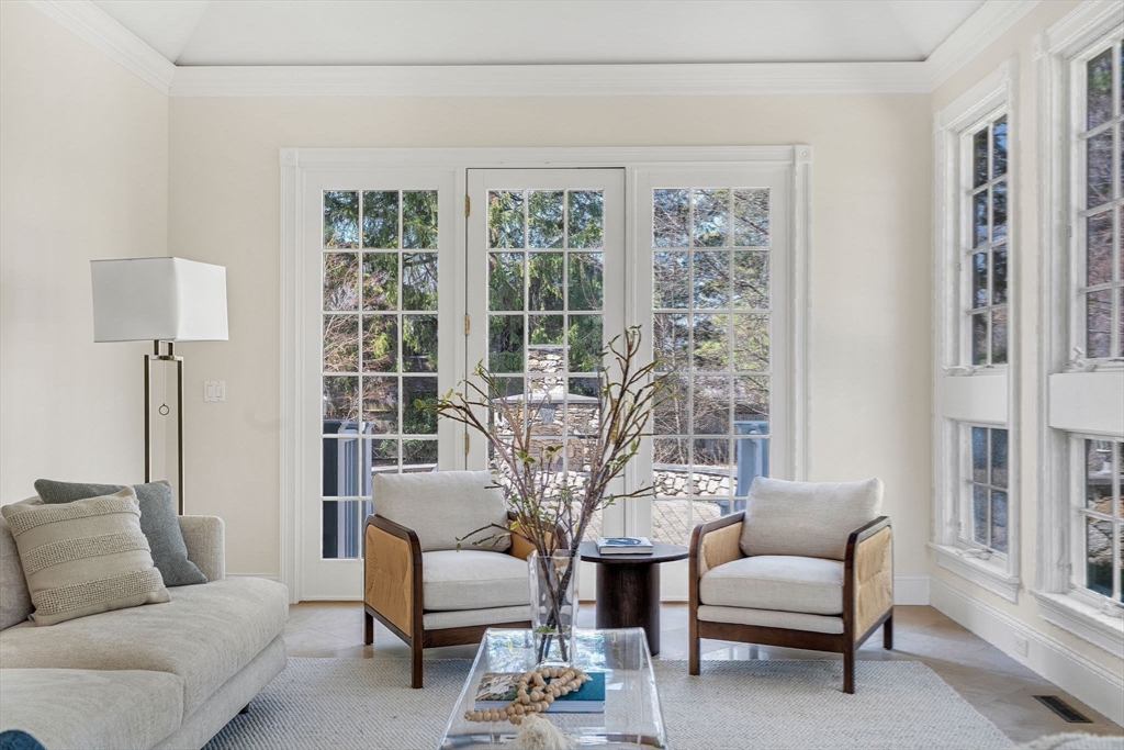 1 Stonefield Lane