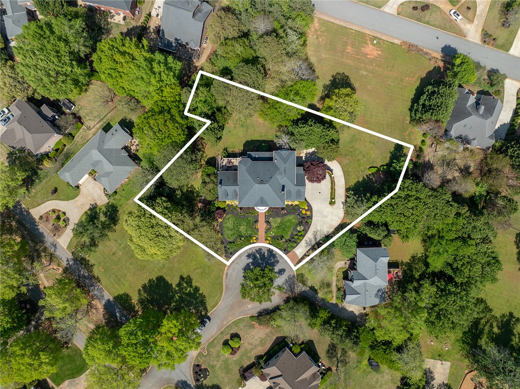 103 Country Walk Circle