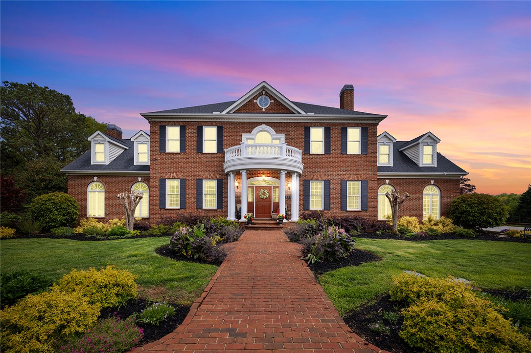 103 Country Walk Circle