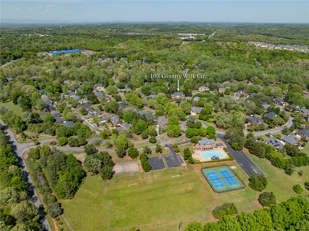 103 Country Walk Circle