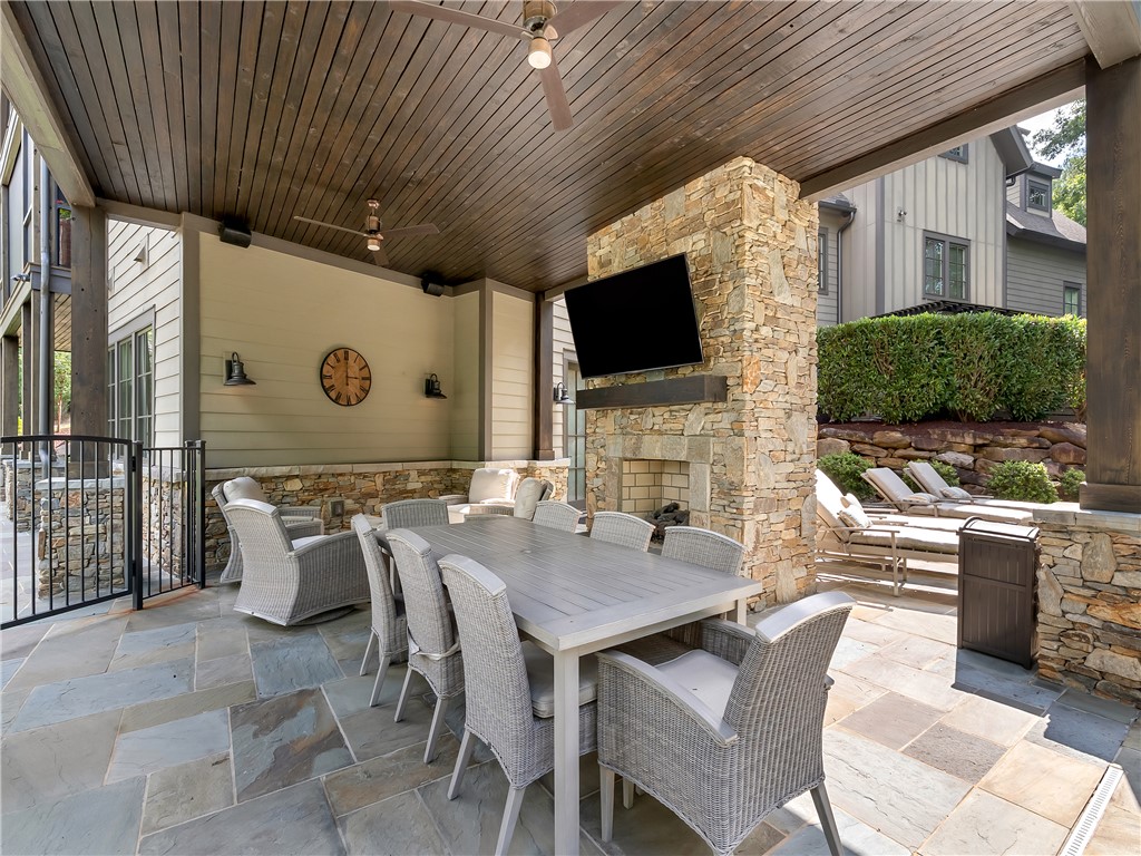 508 Autumnwood Trail