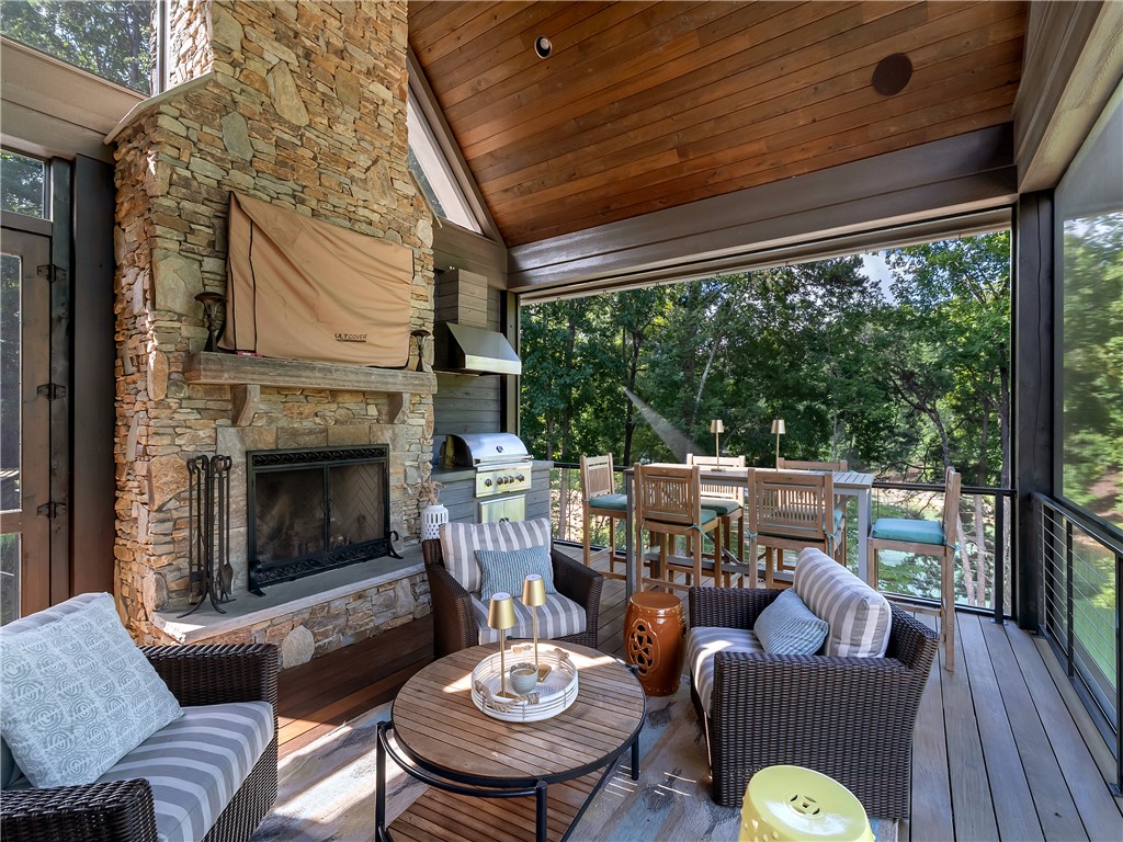 508 Autumnwood Trail