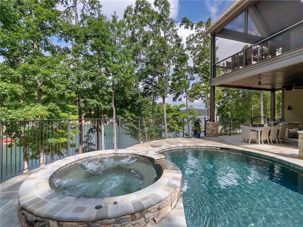 508 Autumnwood Trail