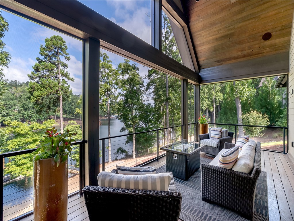 508 Autumnwood Trail