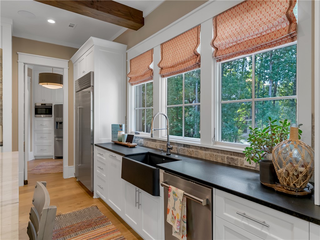 508 Autumnwood Trail