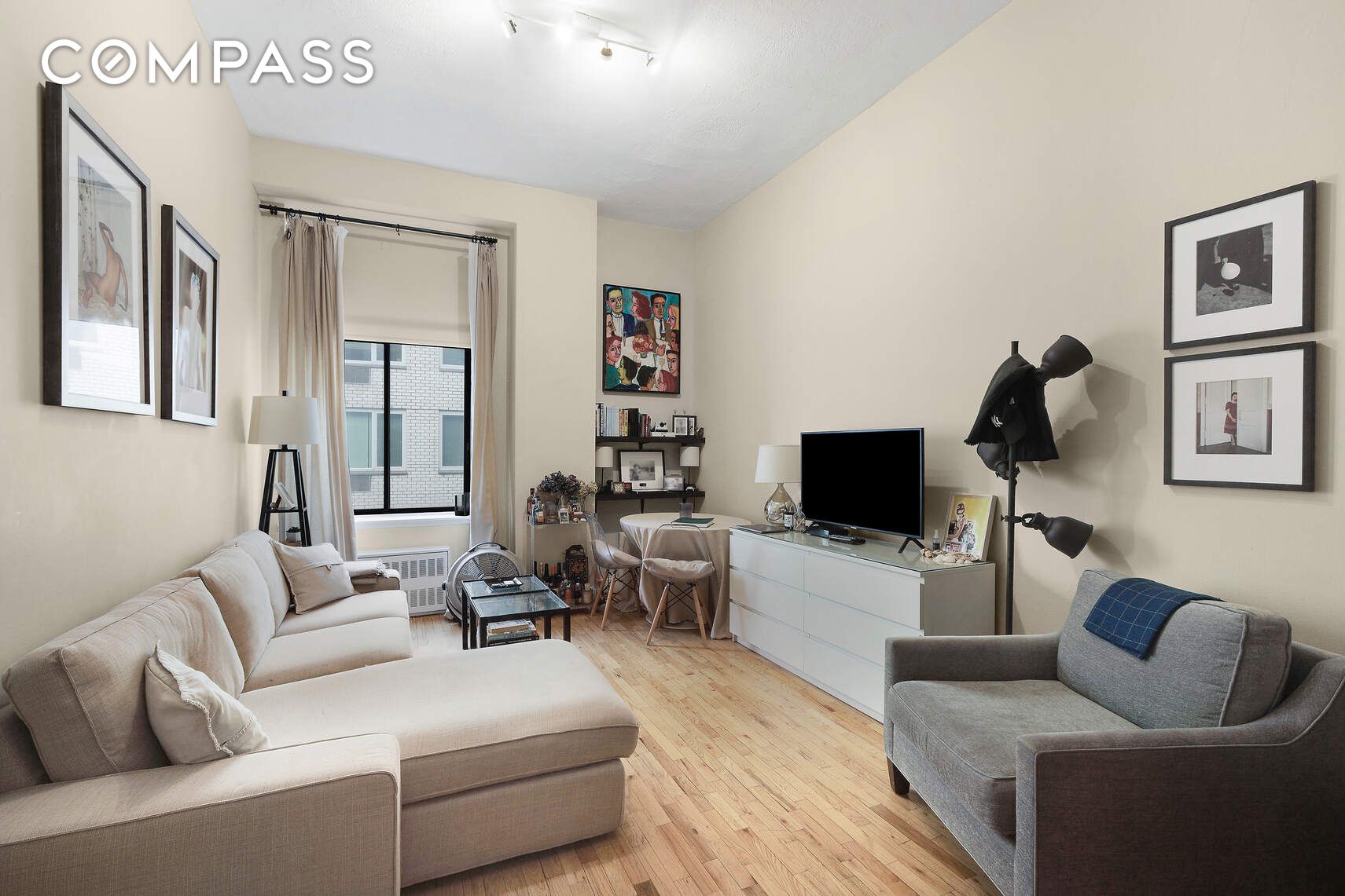 310 E 23rd Street 7C