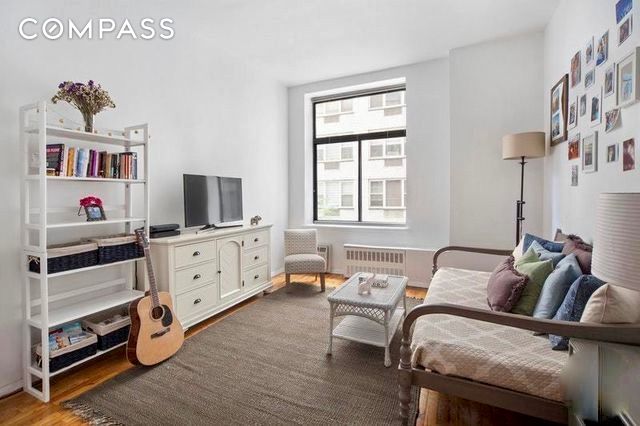 310 E 23rd Street 2B