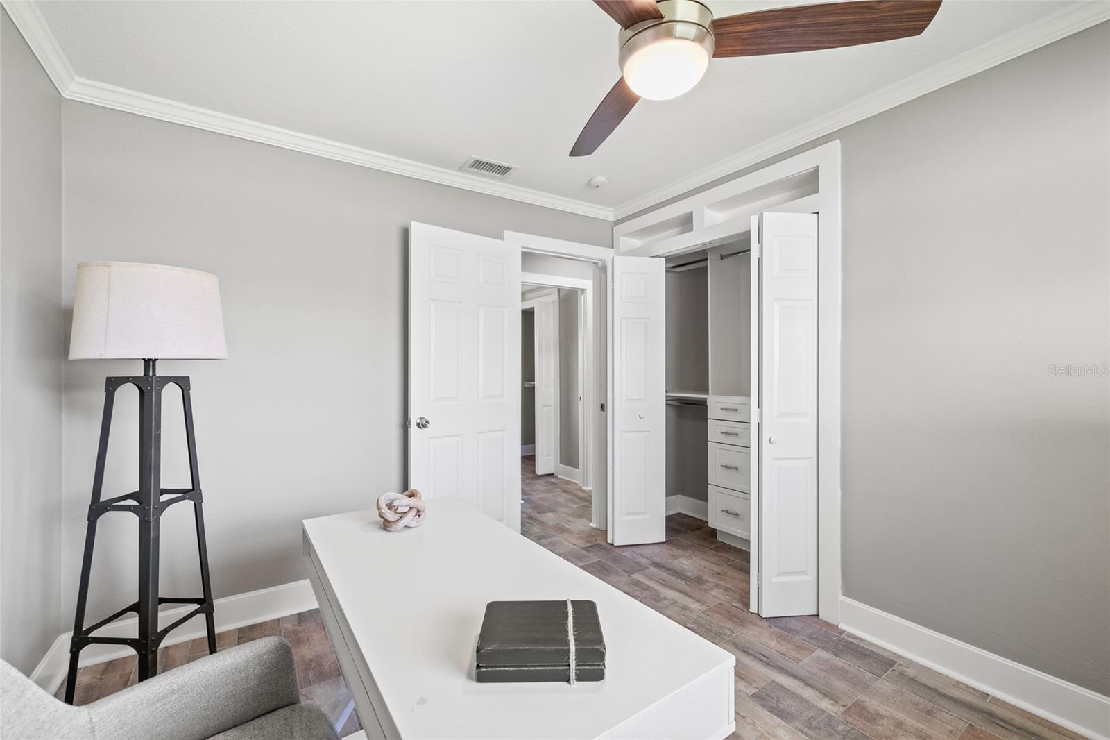 7343 BROOKVIEW CIR