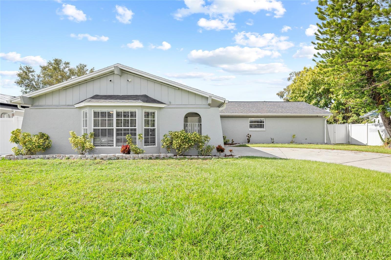 7343 BROOKVIEW CIR