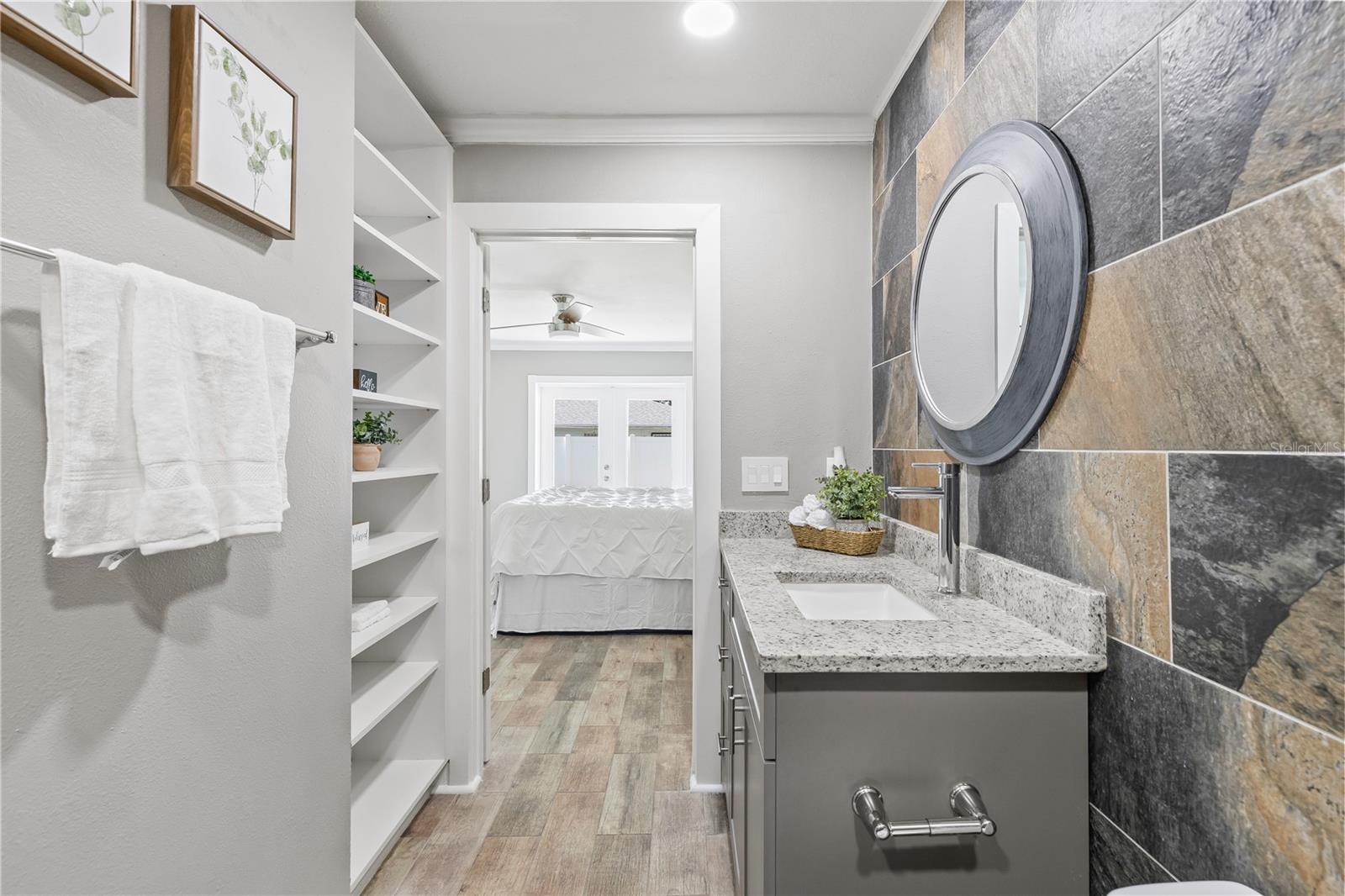 7343 BROOKVIEW CIR