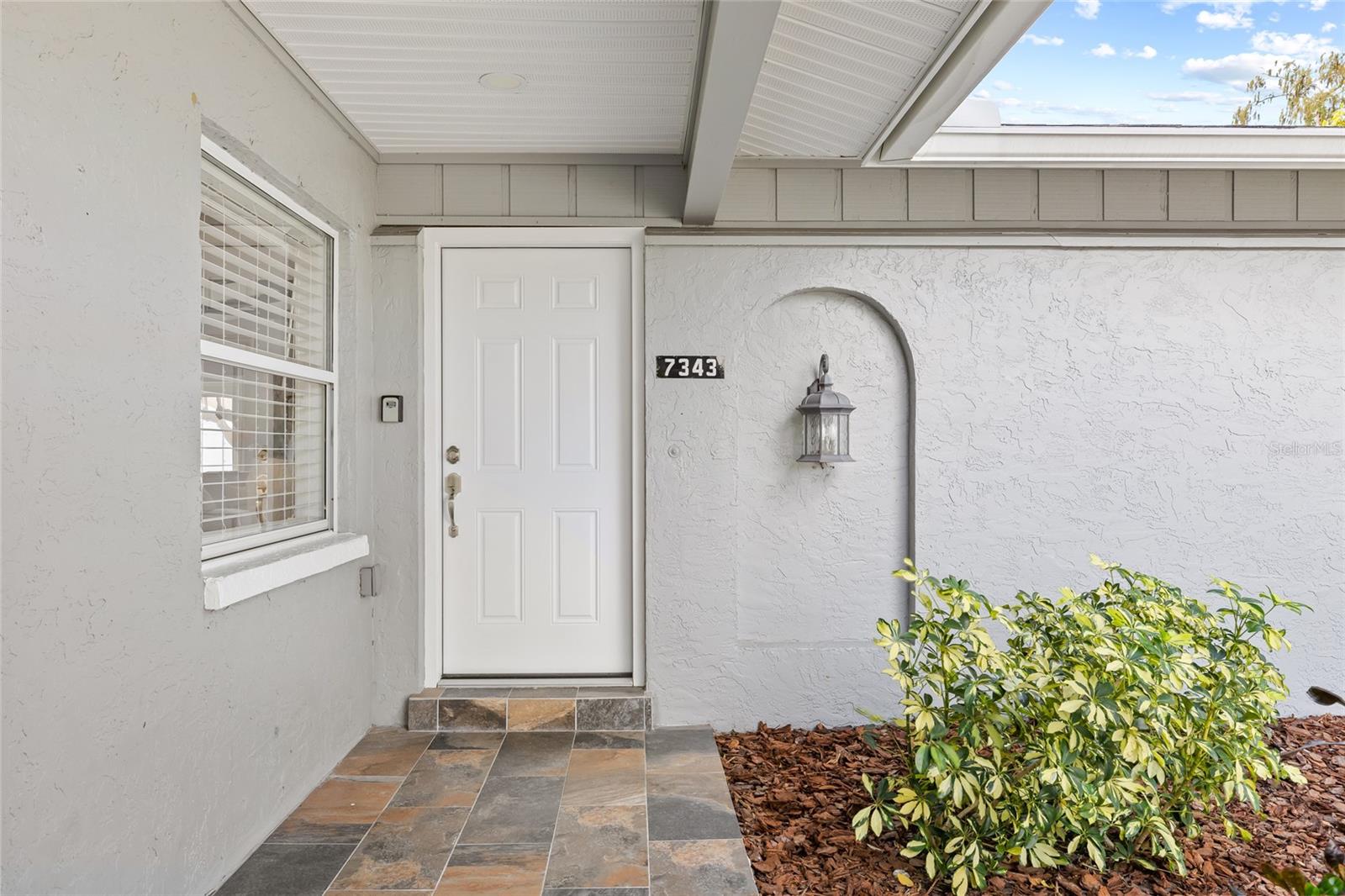7343 BROOKVIEW CIR