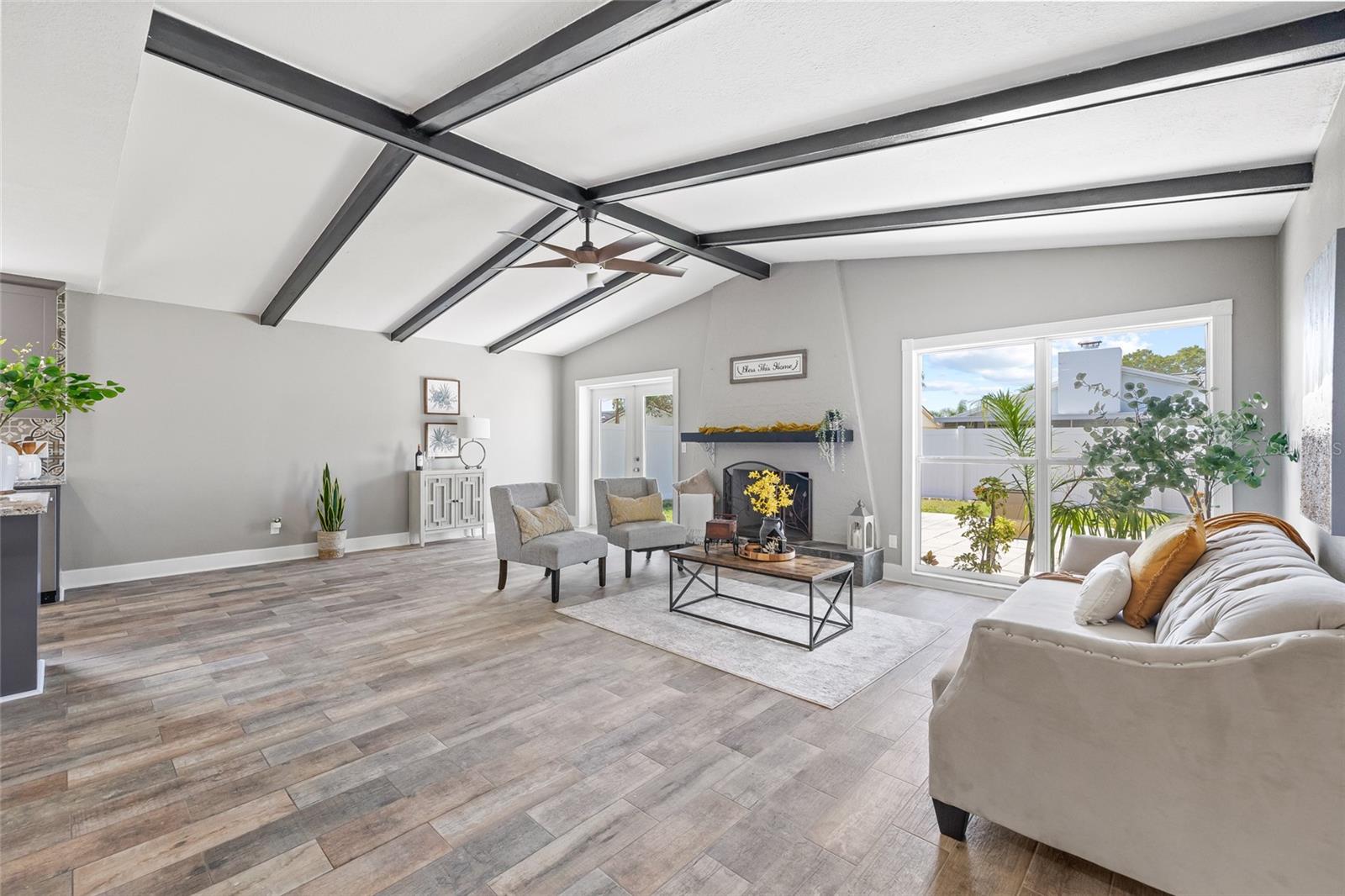 7343 BROOKVIEW CIR