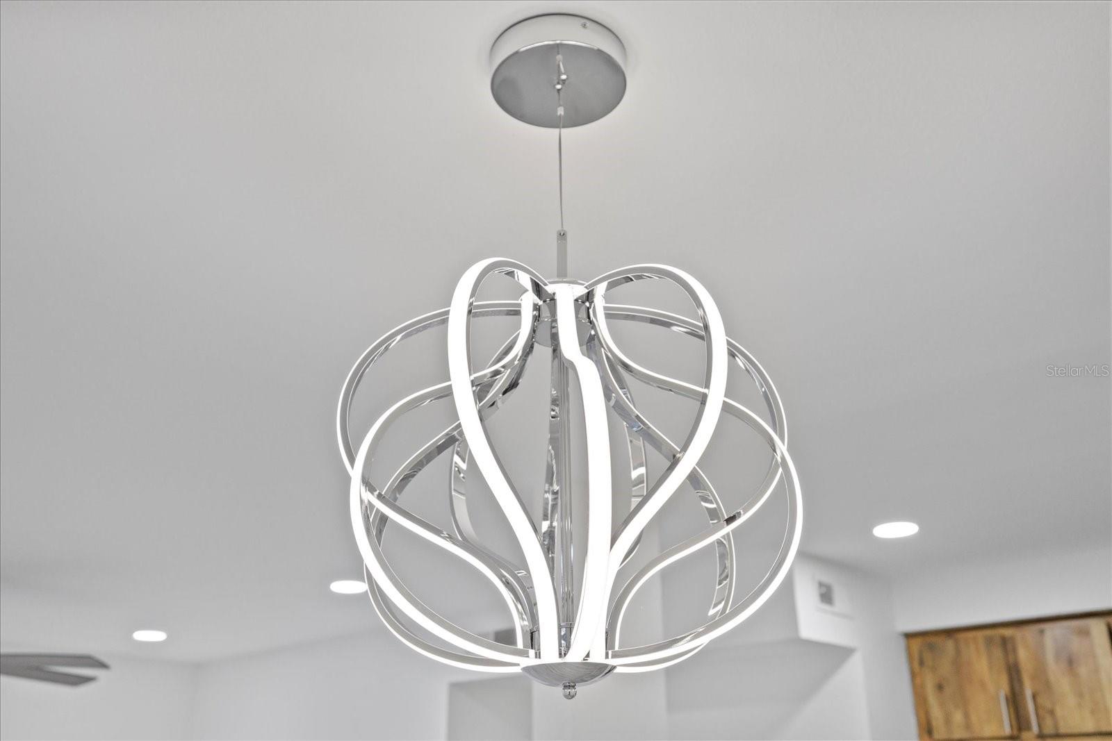 525 S LINCOLN AVE #B108