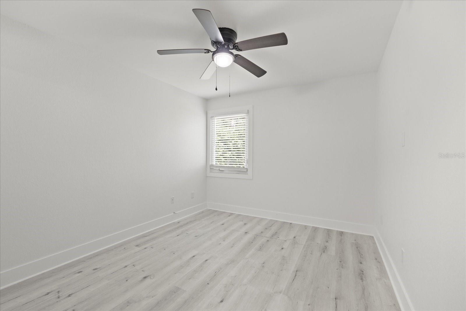 525 S LINCOLN AVE #B108