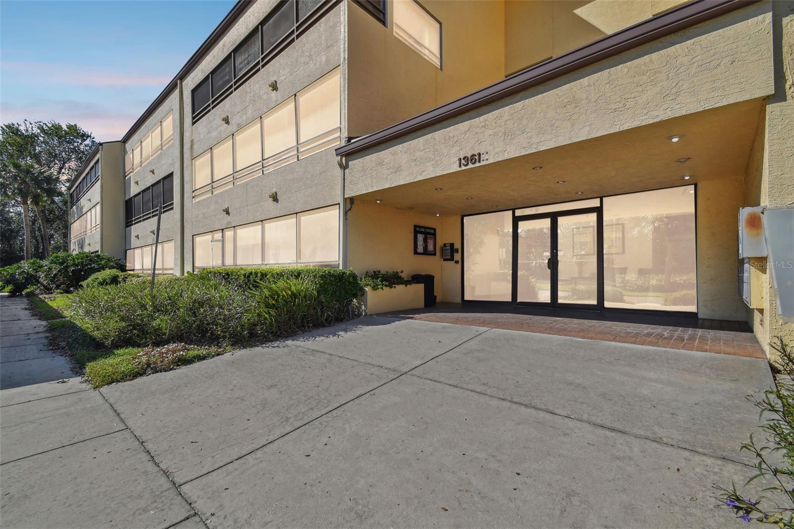 13612 S VILLAGE DR #5311
