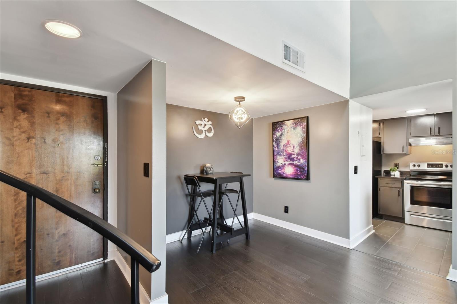 13612 S VILLAGE DR #5311