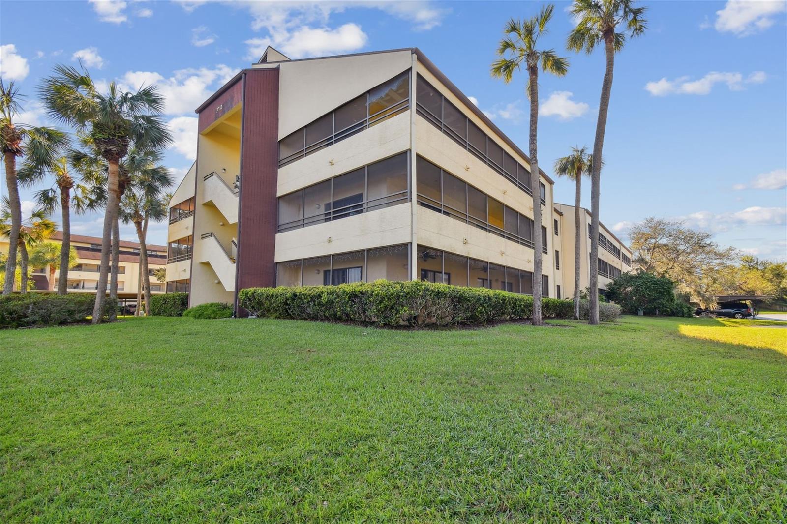 13612 S VILLAGE DR #5311