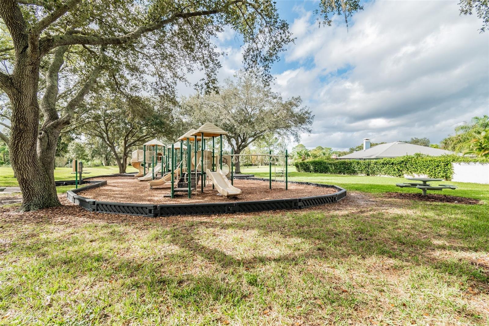 13612 S VILLAGE DR #5311