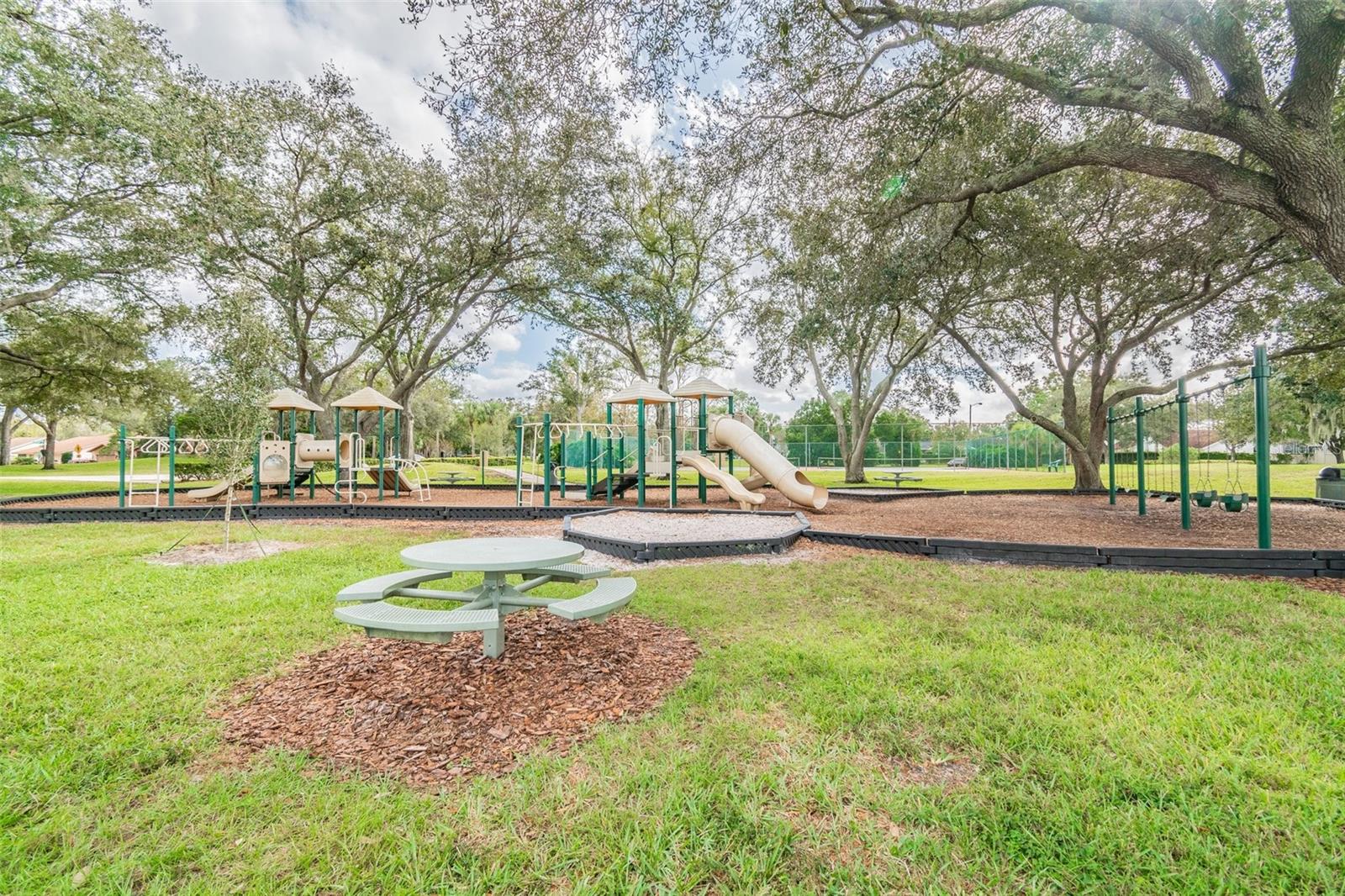 13612 S VILLAGE DR #5311