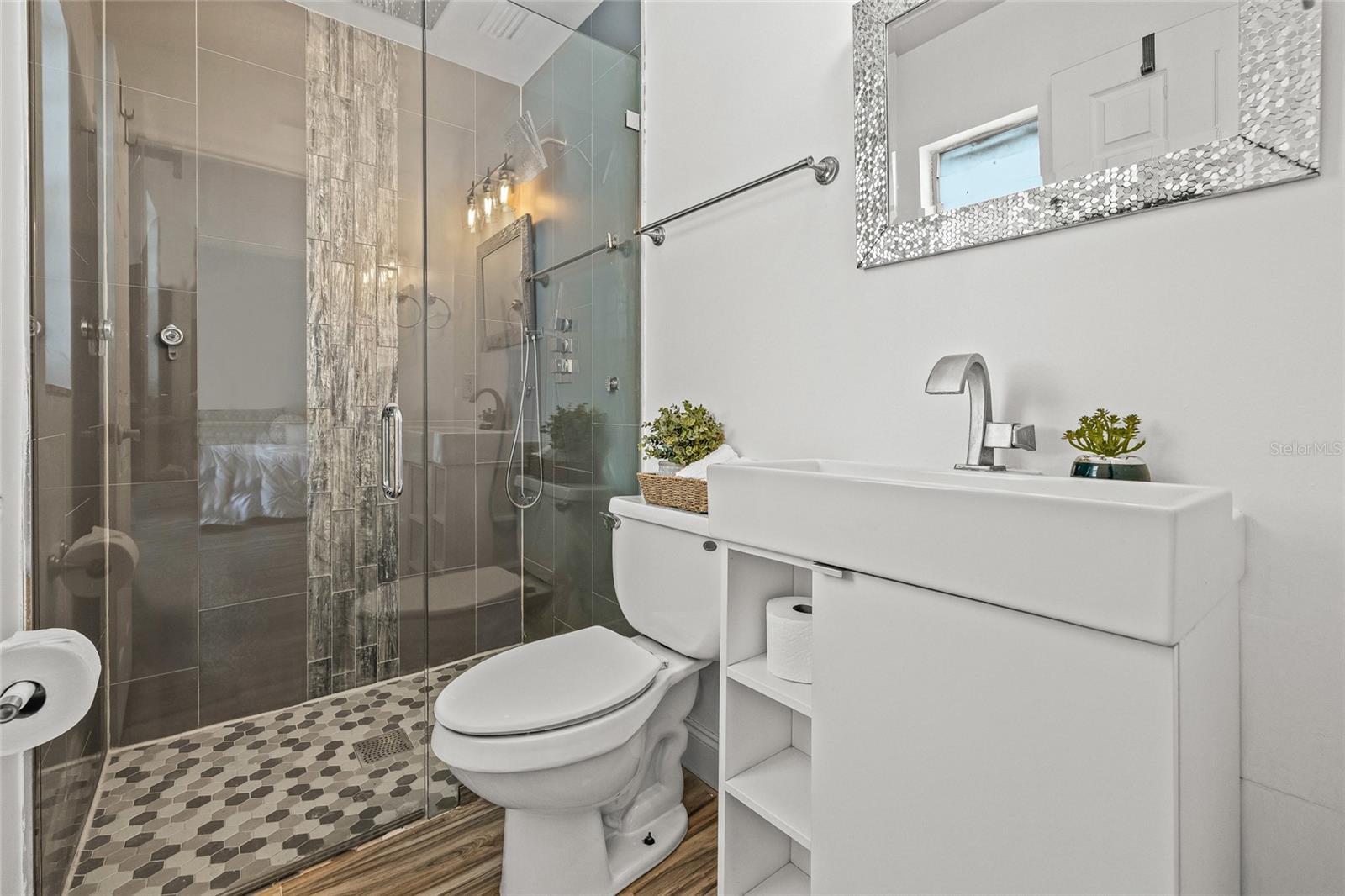 5003 PRESIDENTIAL ST