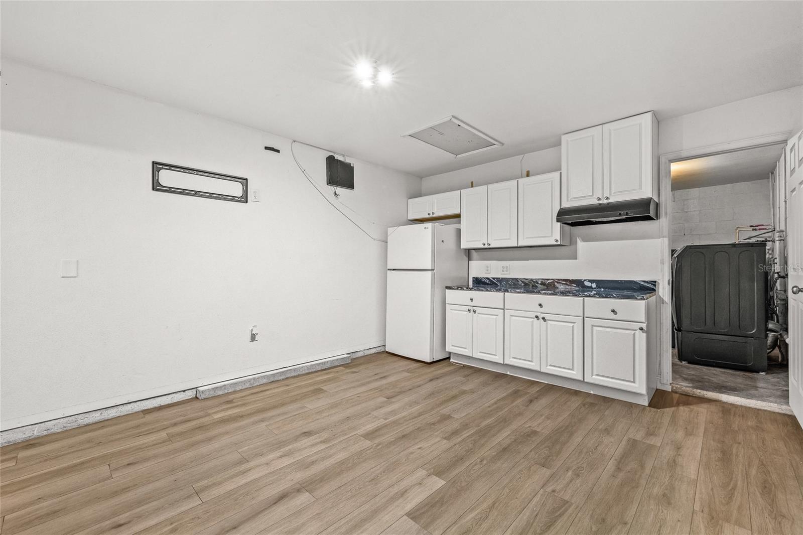 5003 PRESIDENTIAL ST