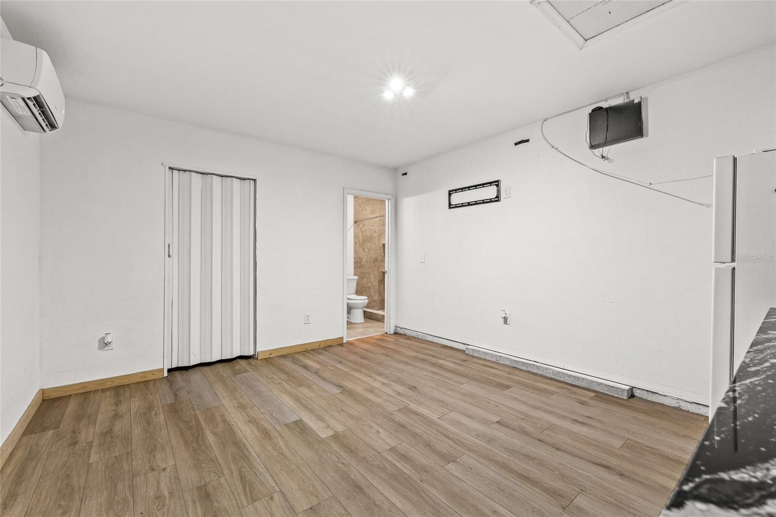 5003 PRESIDENTIAL ST