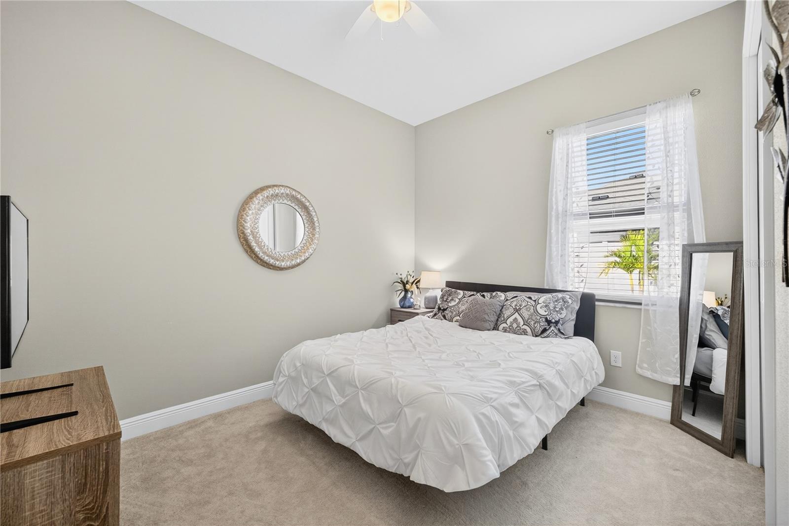 4002 SALIDA DELSOL DR