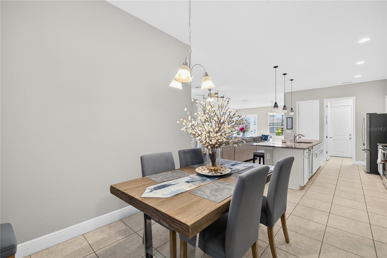 4002 SALIDA DELSOL DR