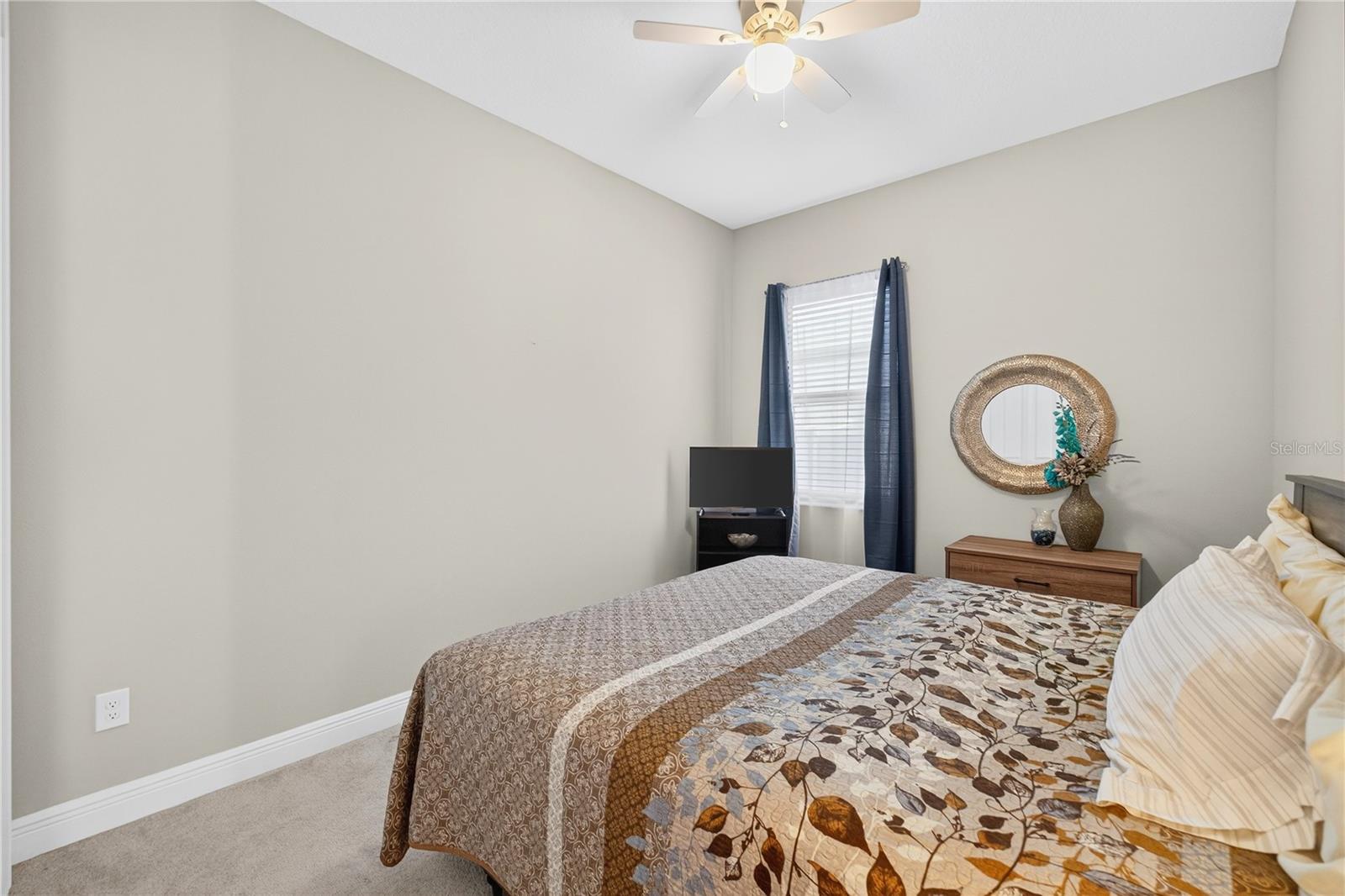 4002 SALIDA DELSOL DR