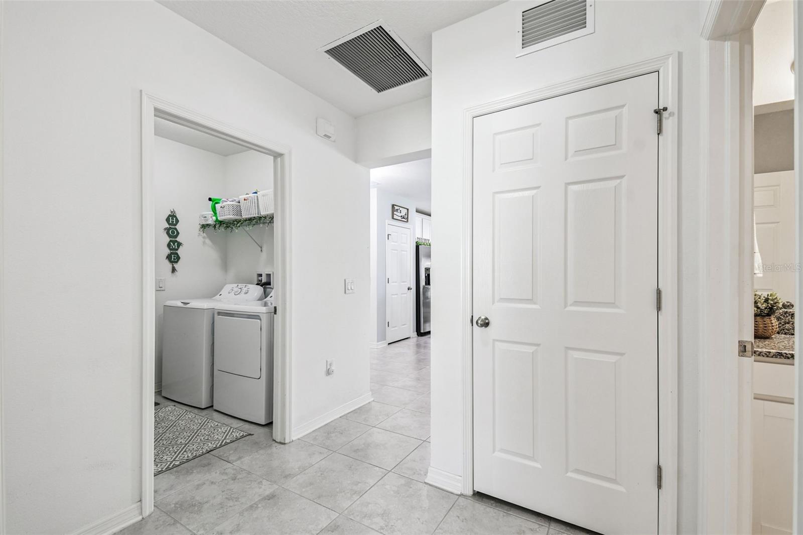 12907 CONQUISTADOR LOOP