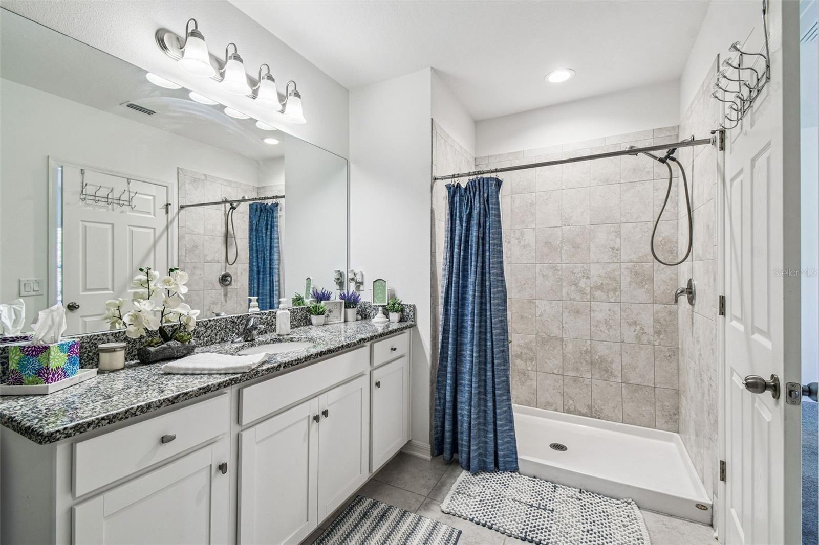 12907 CONQUISTADOR LOOP